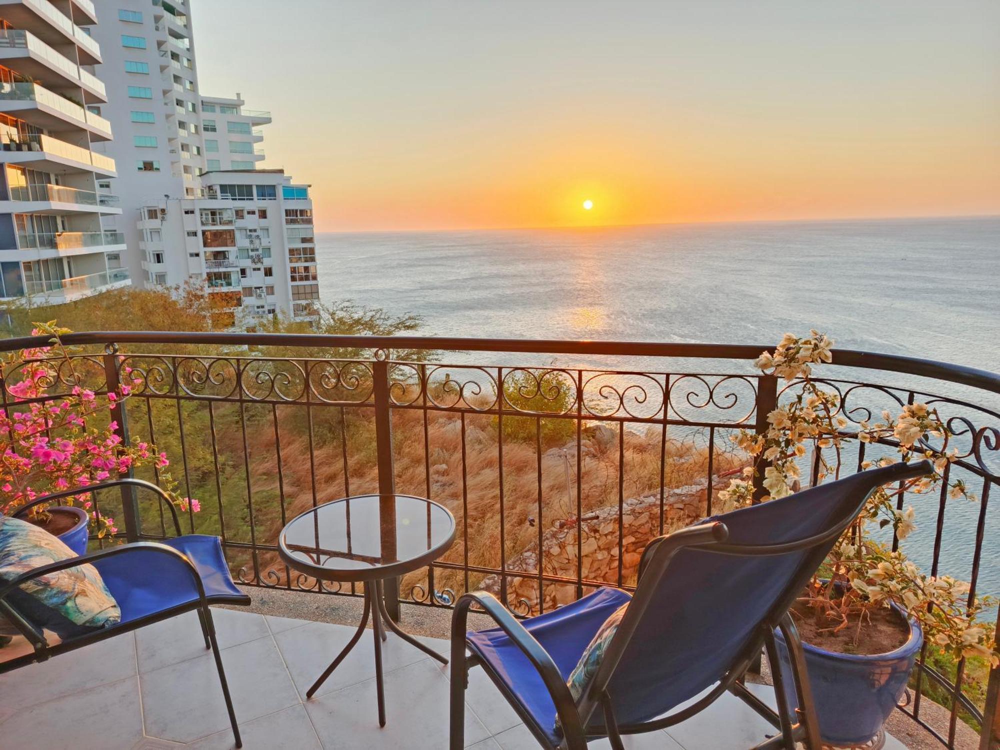Rodadero - Vistas Al Mar
