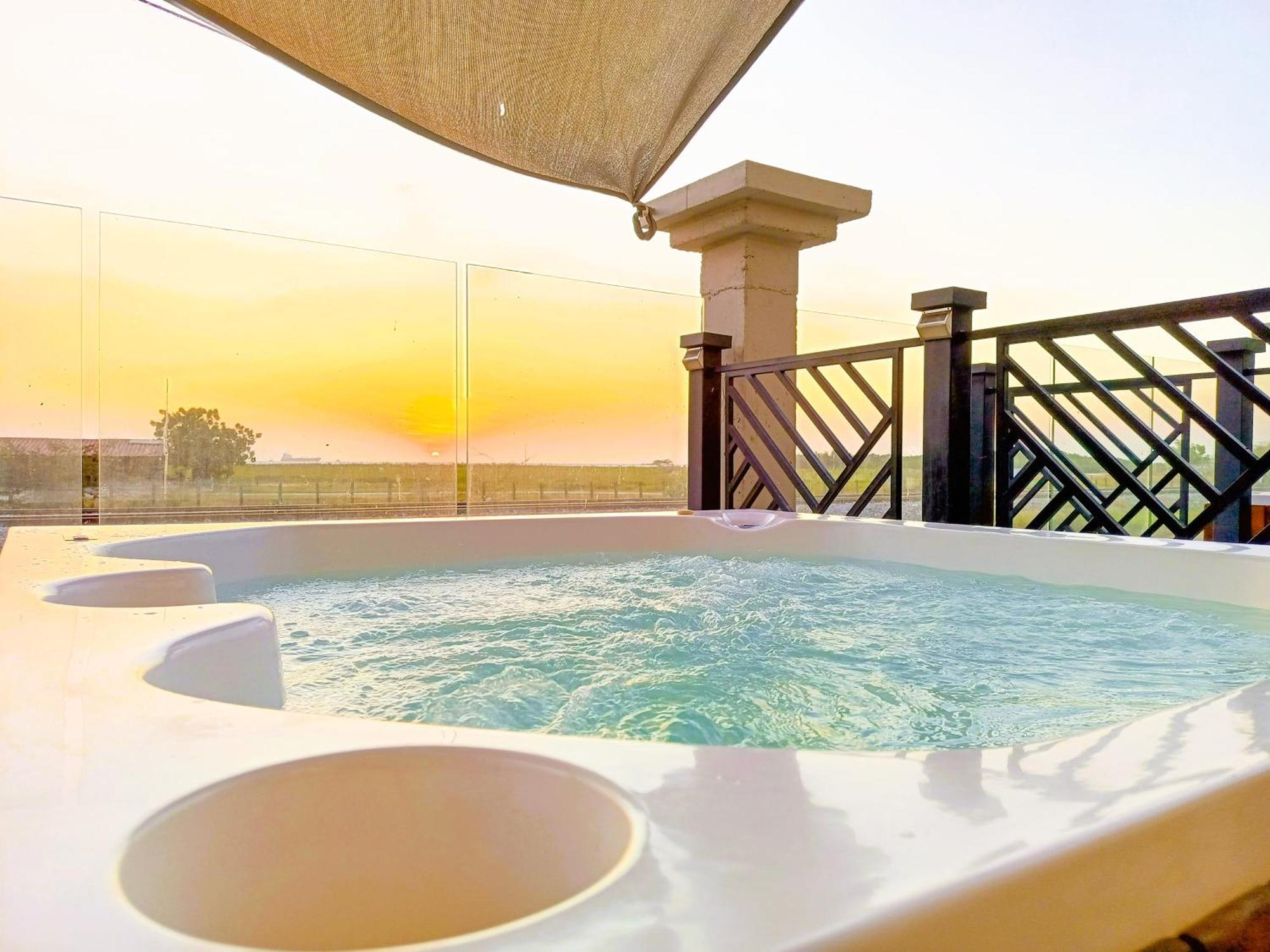 Apartasuites Salinas Del Mar By Bb *