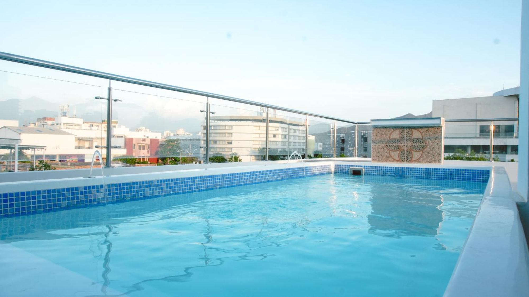 Boutique Olas Marinas Luxury