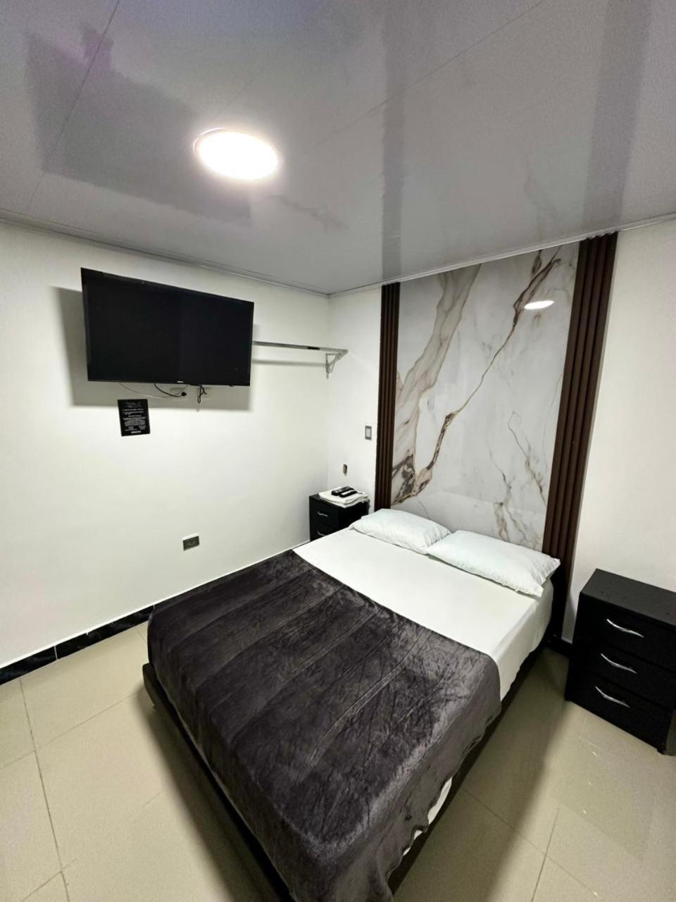Brisas Del Mar Hotel