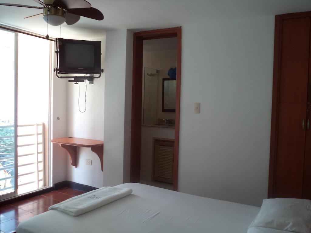 Hotel Bahia Plaza 3*