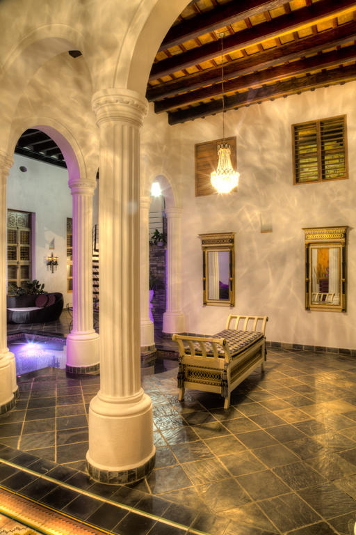 Casa De Leda, A Kali Hotel