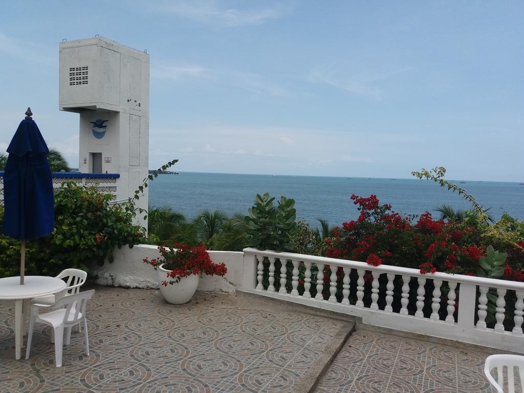 Apartamento En Condominio Los Alcatraces Santa Marta (Magdalena)