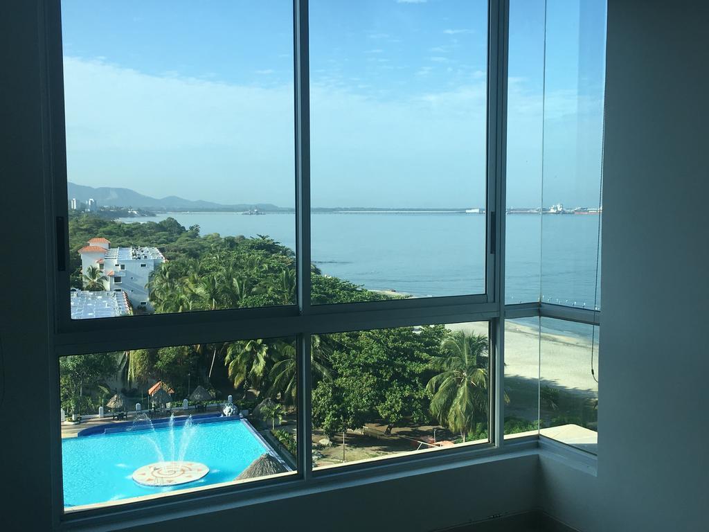 Costa Azul 606 *