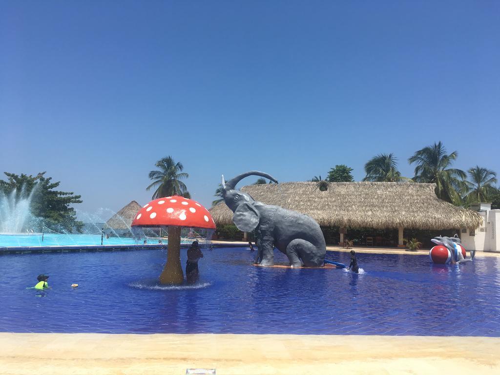 Costa Azul 606 *