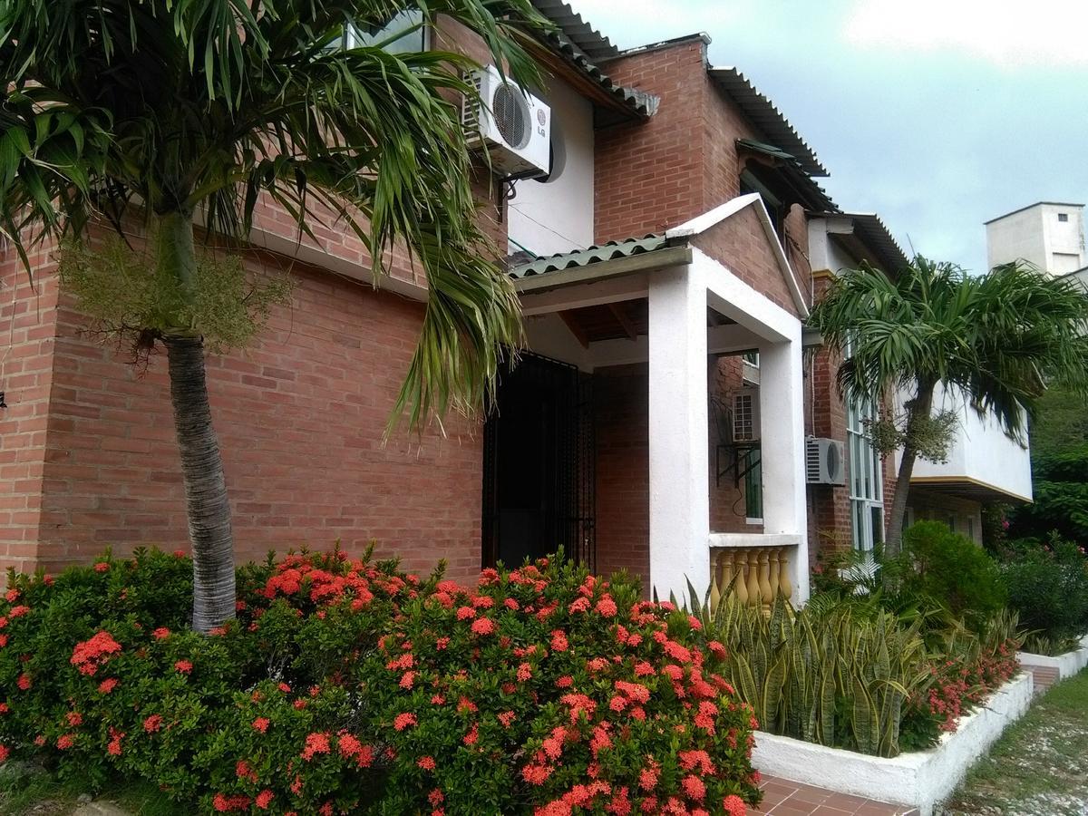 Brisas Marinas 3*