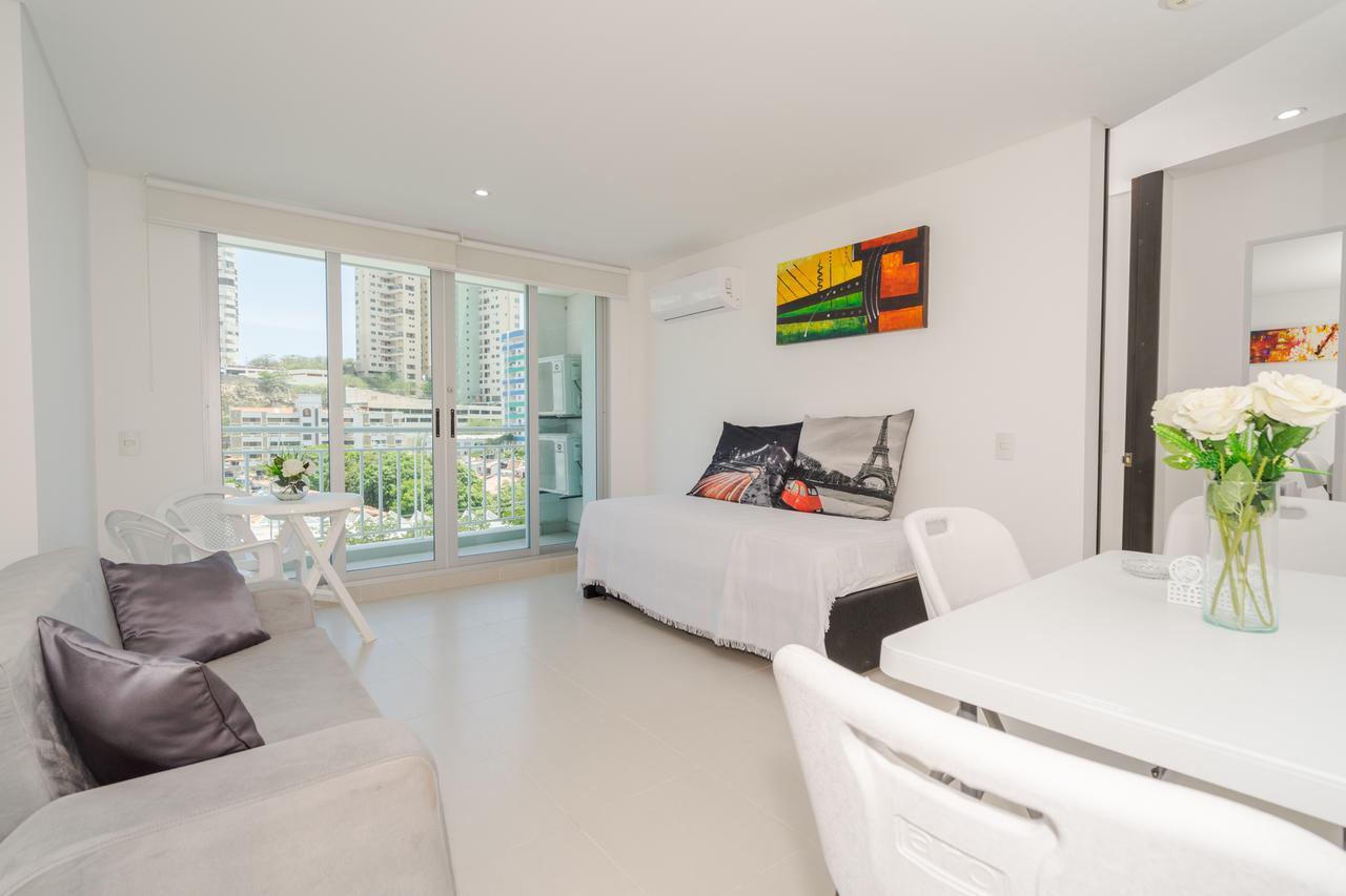 En El Rodadero Cerca Del Arrecife Mall Apartment *