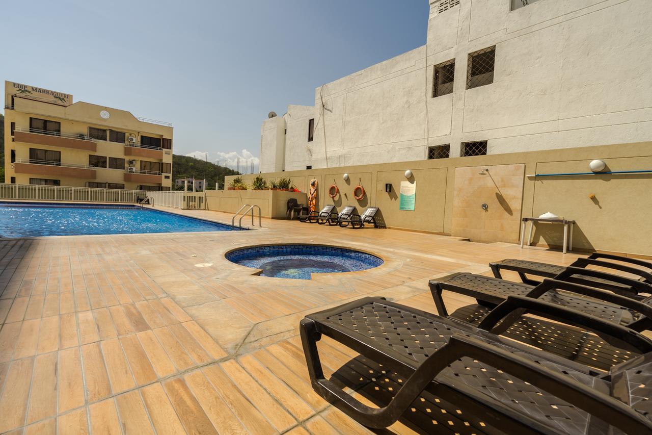 En El Rodadero Cerca Del Arrecife Mall Apartment