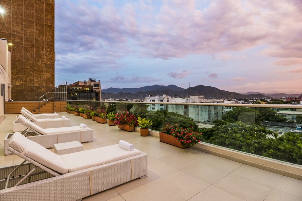 Ribai Hotel 4*