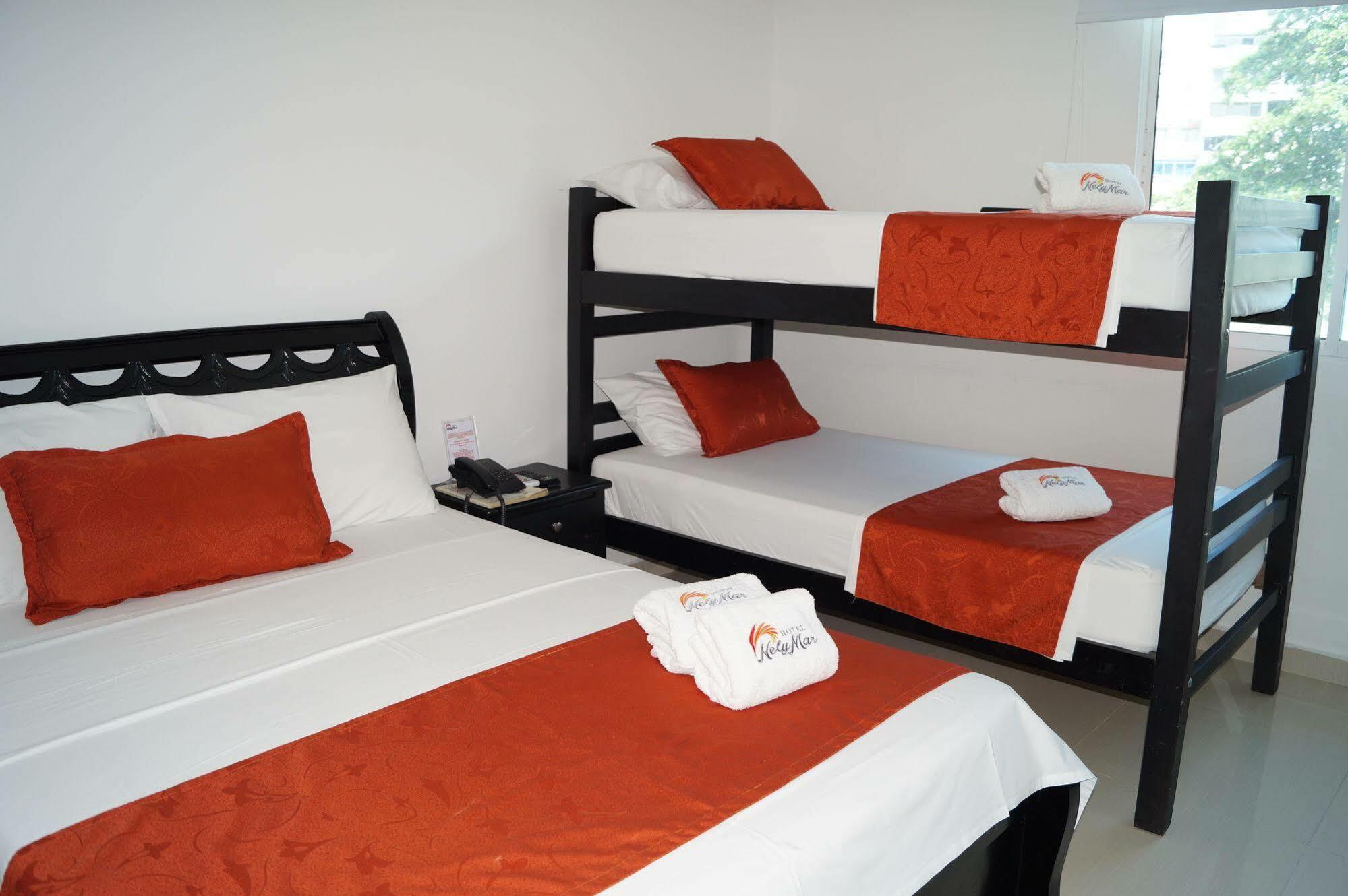 Hotel Nelymar 2*