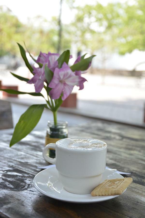 Basilica Y Cafe Guest house 2*