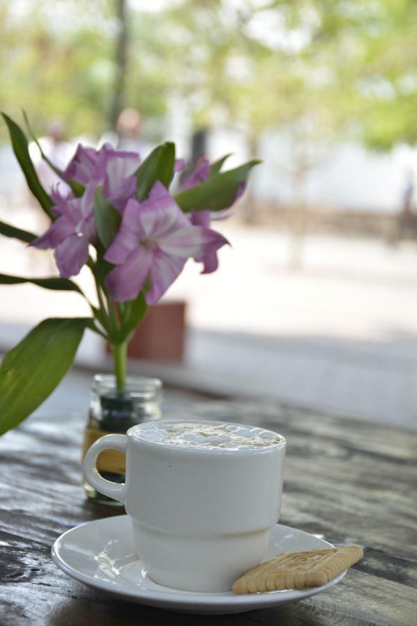 Basilica Y Cafe 2*