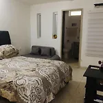 Lindo Apartamento En Rodadero Santa Marta