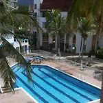 Confortable Apartamento En Hermoso Condominio.