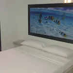 Hostal Residencial El Castillo