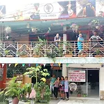 Yoga Hostel