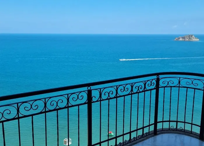 Balcon Del Infinito