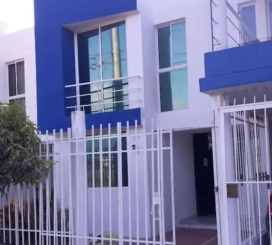 Casa Completa Sin Compartir Privada Con Garaje Gratis Wifi Para Toda Una Familia