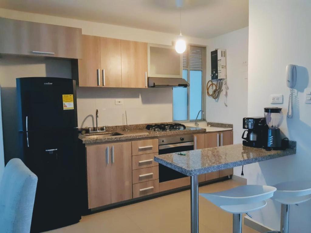 Rodadero Sur Playa Salguero A 200 Mts Del Mar Apartment *
