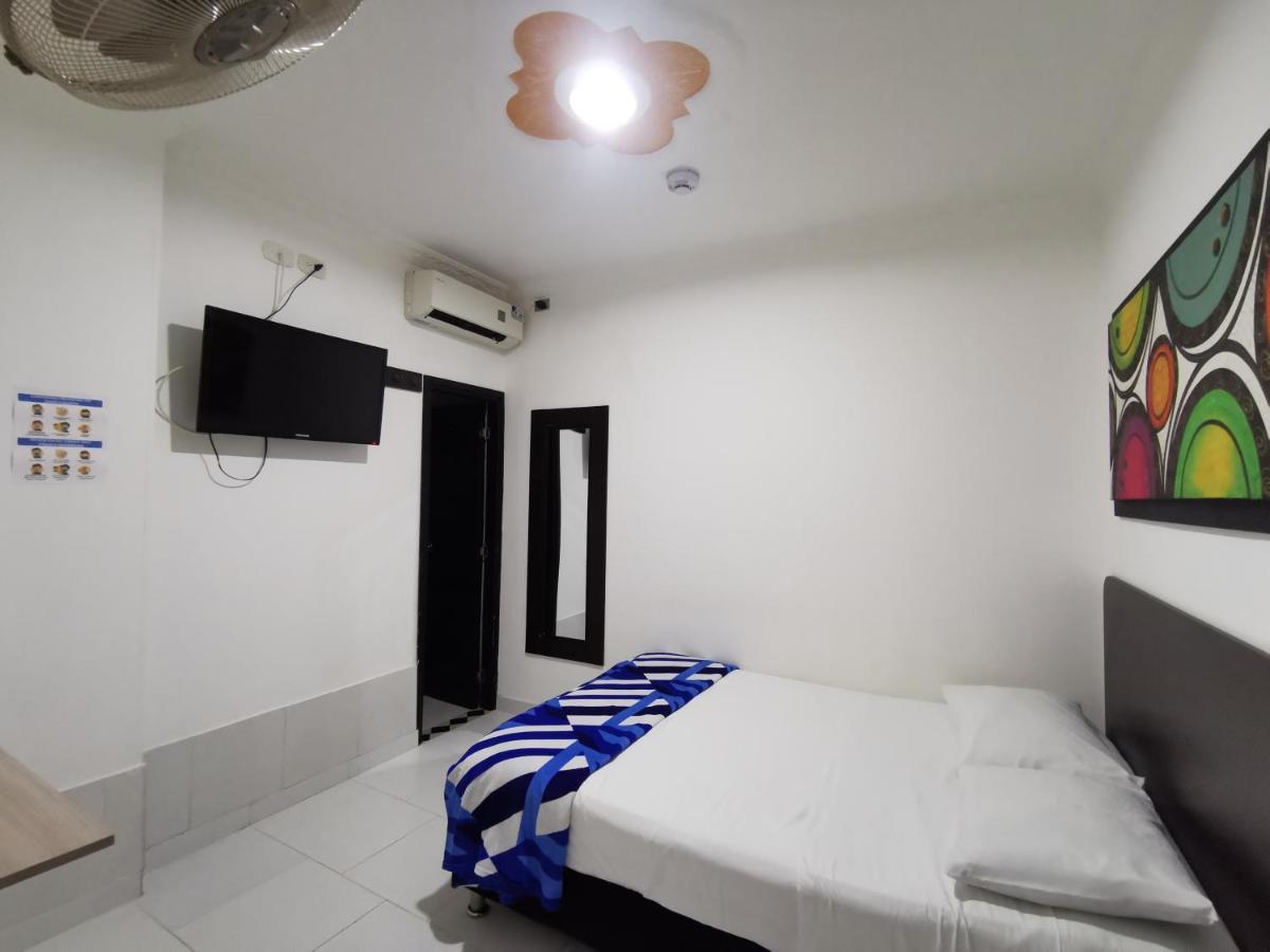Hotel Kinai *