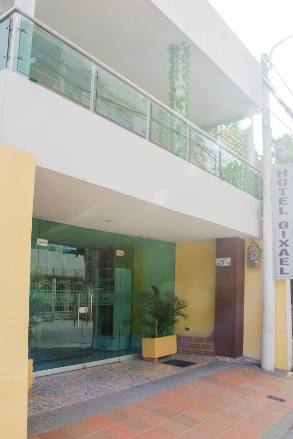 Gixael Hotel *