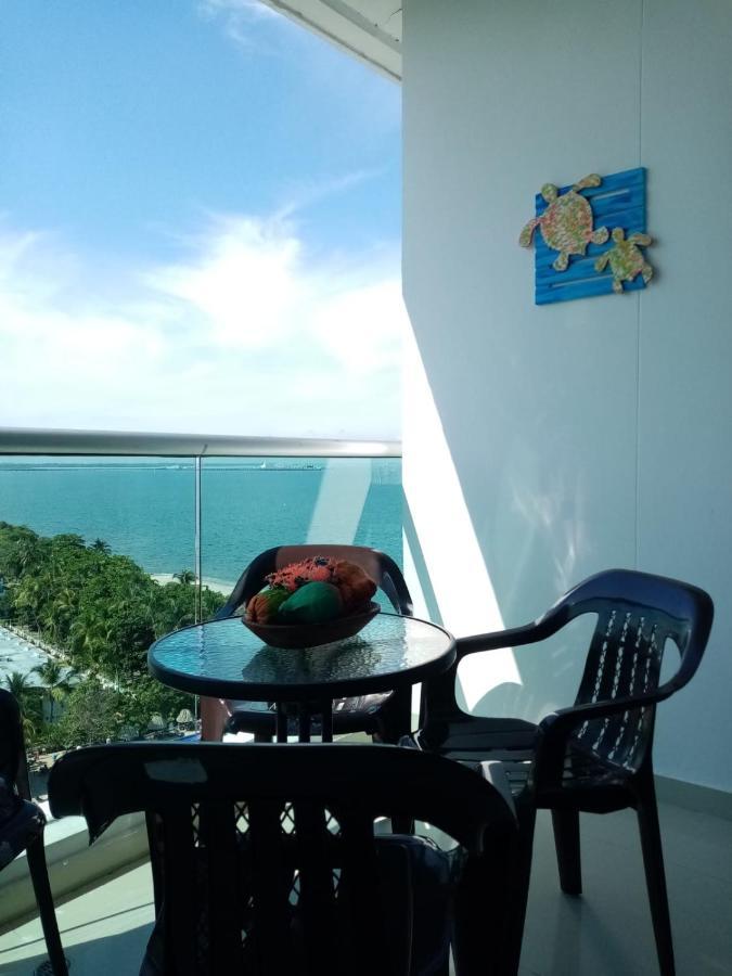 Apartamento Costa Azul 1002 *