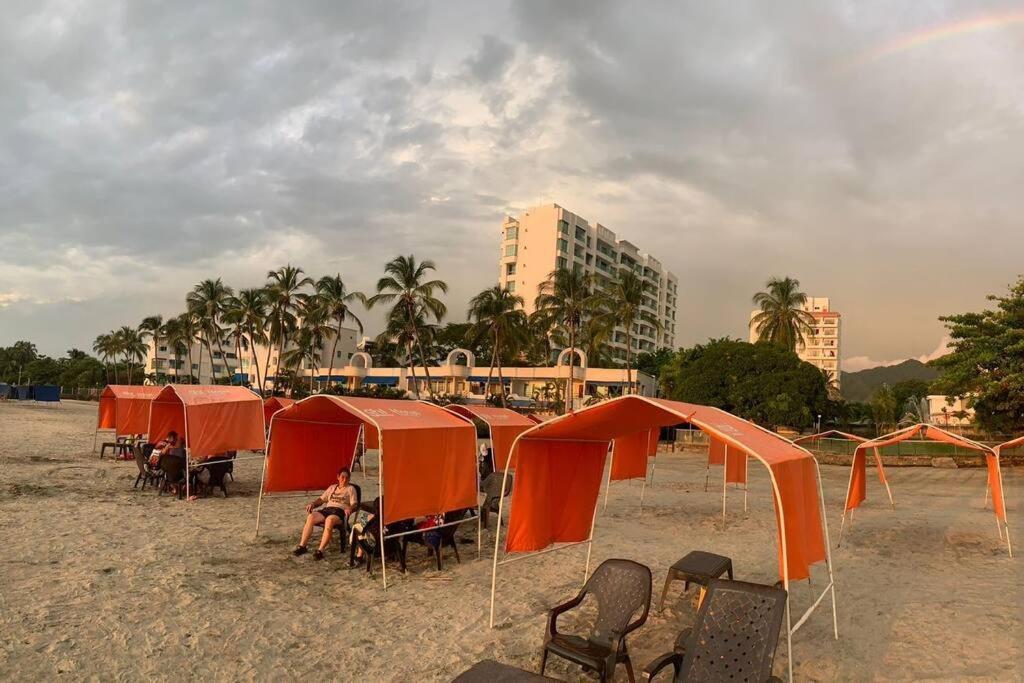 Apartamento * * Magnifico * * Apto En La Playa * *costazul 405