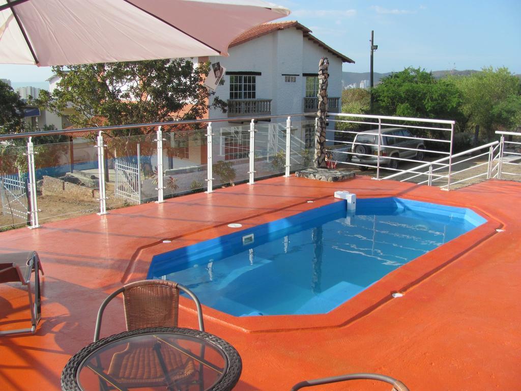 La Revista Con Piscina Privada *