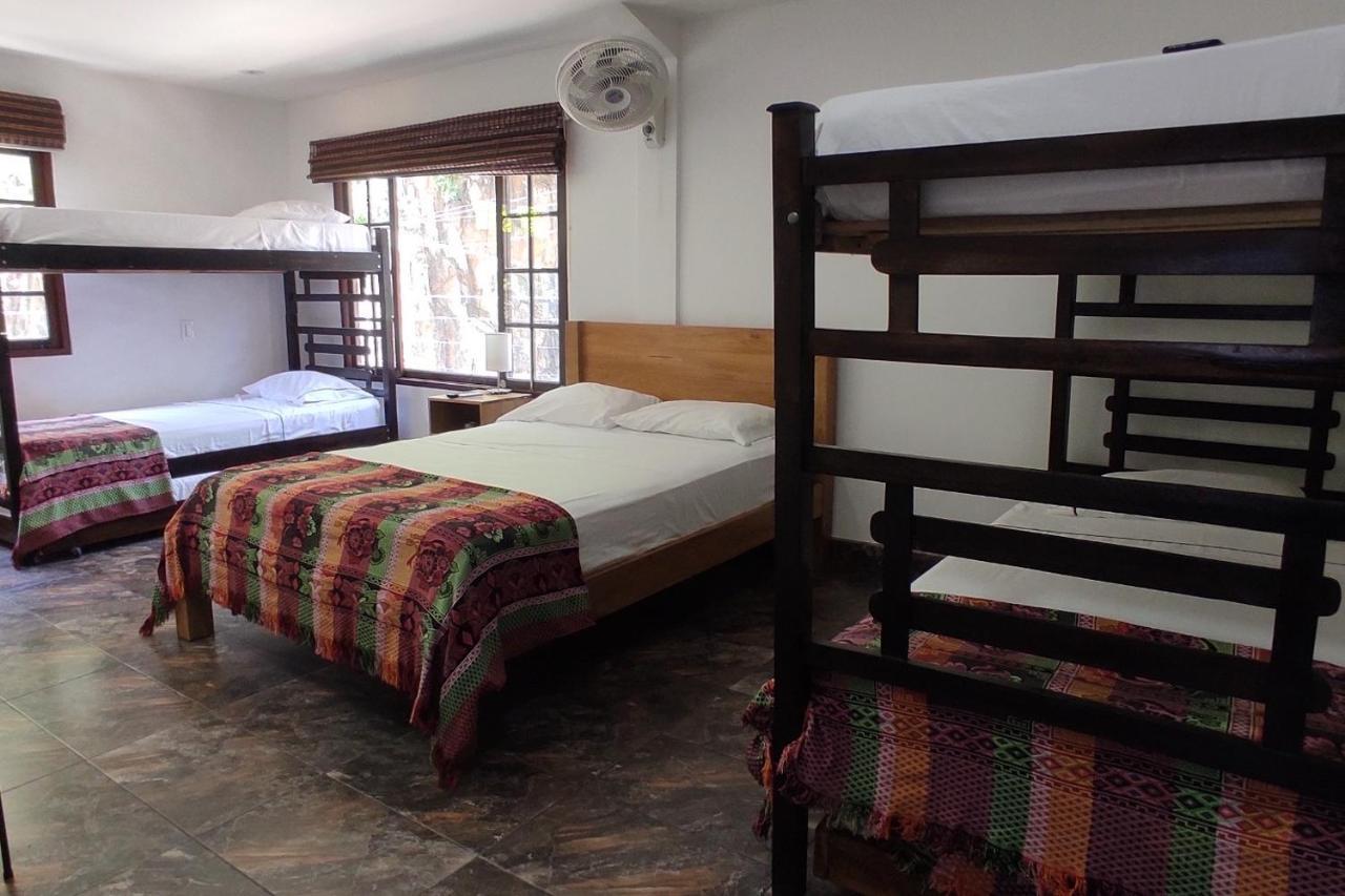 Guest house Ayenda Casa 12 *