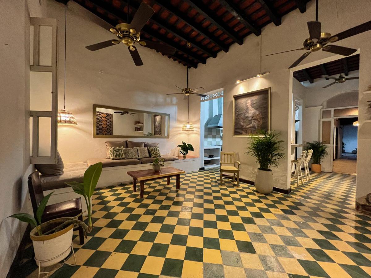 Guest house Casa Cocotte - Casa De Huespedes *