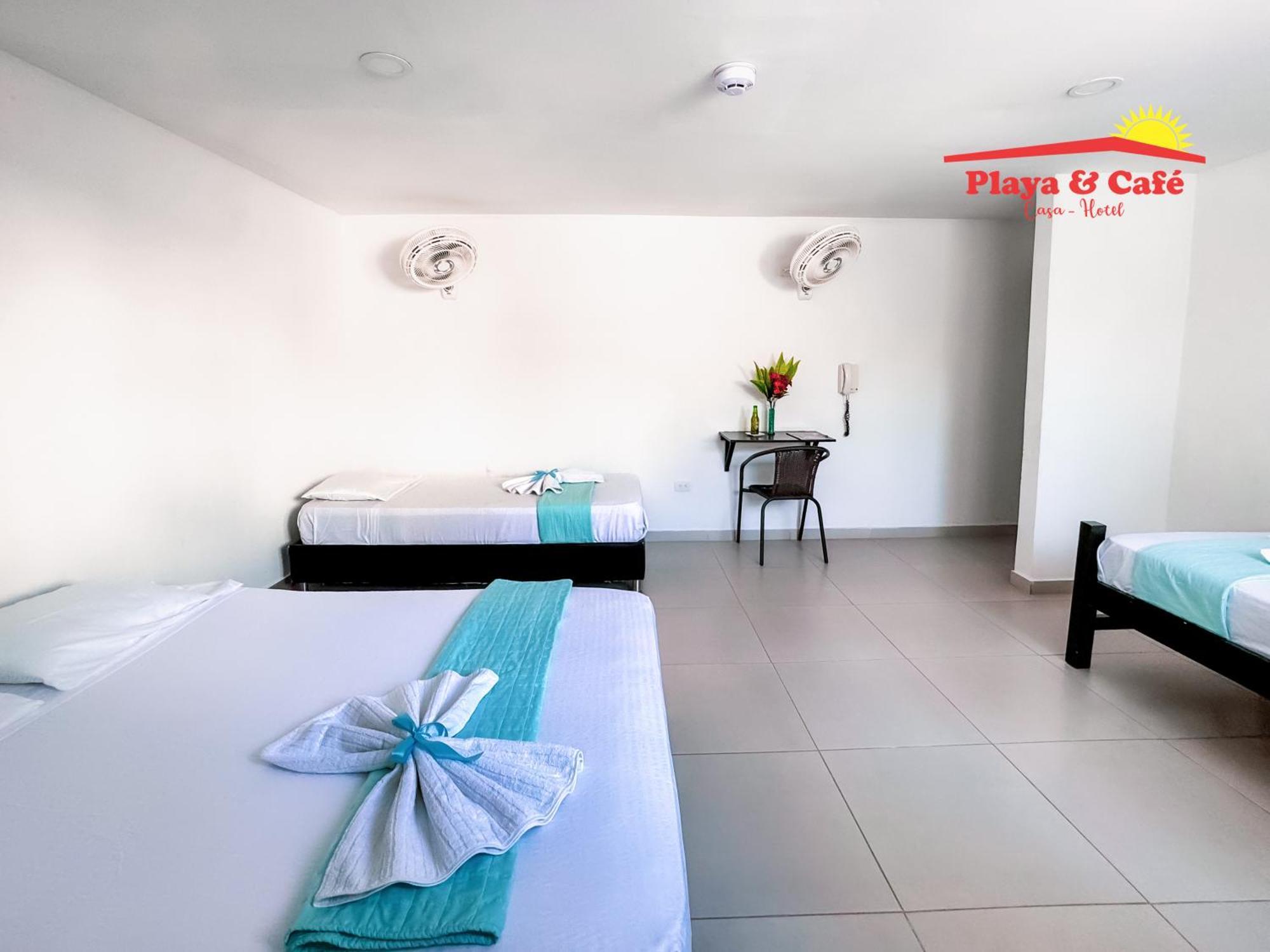 Playa Y Café Hotel
