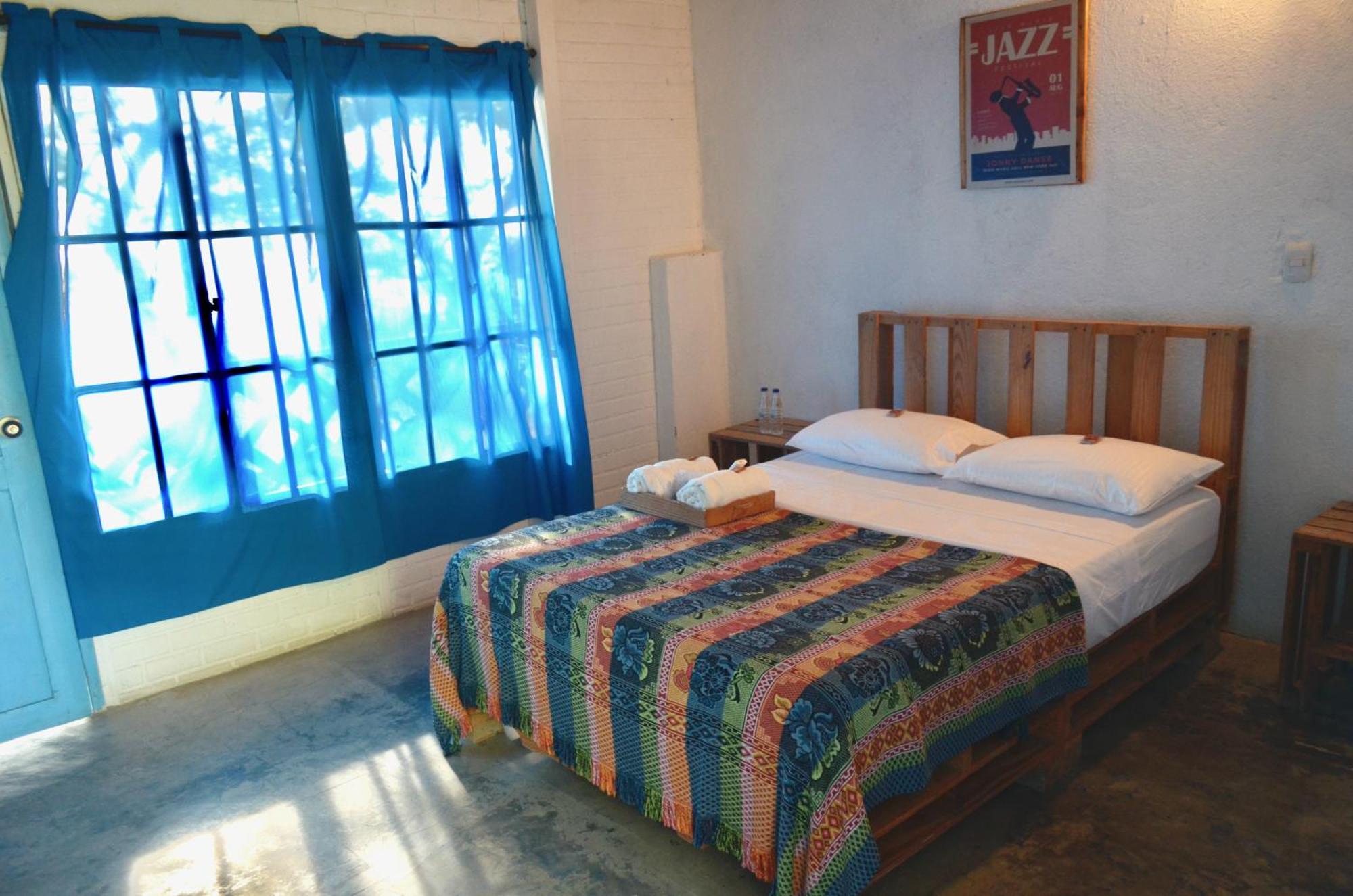 Hostal Playa Del Ritmo Hostel&bar
