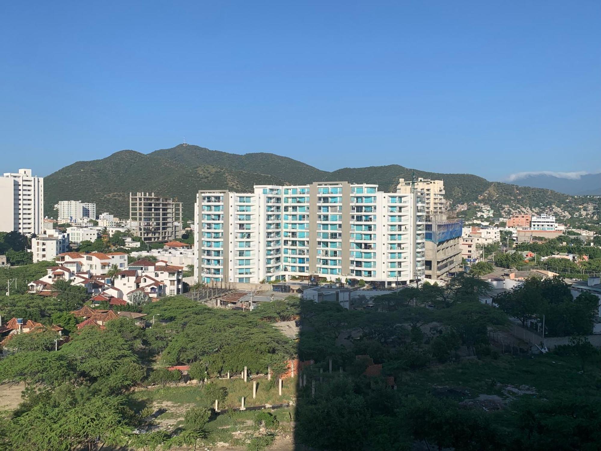 Apartment Rodadero Sur Playa Salguero A 200 Mts Del Mar *