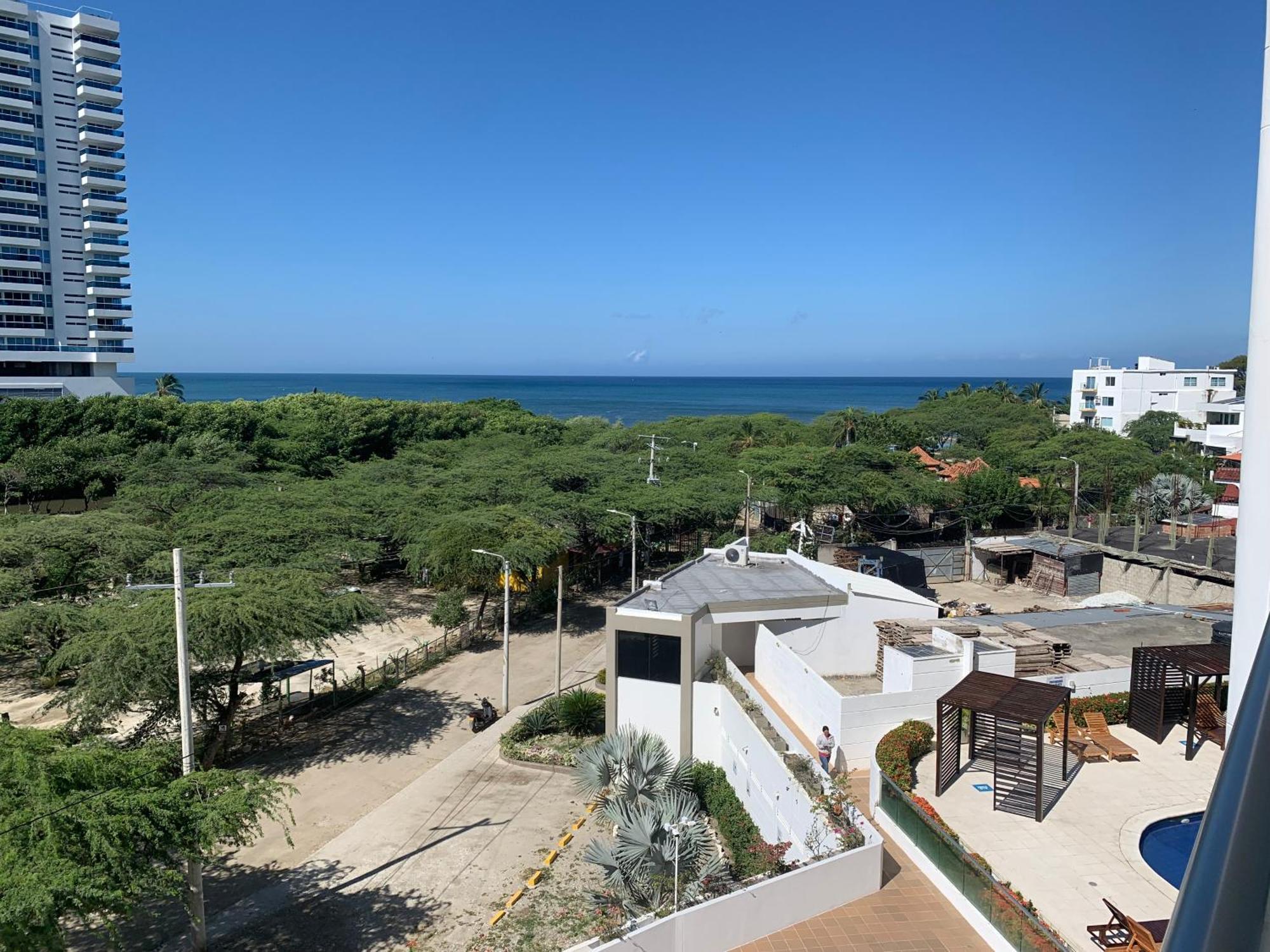 Rodadero Sur Playa Salguero A 200 Mts Del Mar Apartment