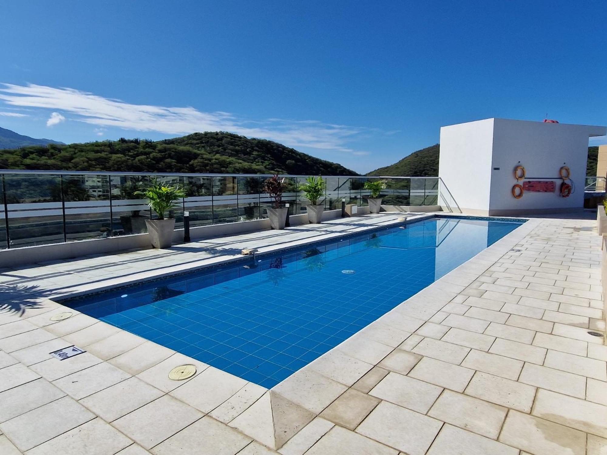 - Hermoso Apto En Playa Salguero Apartamento