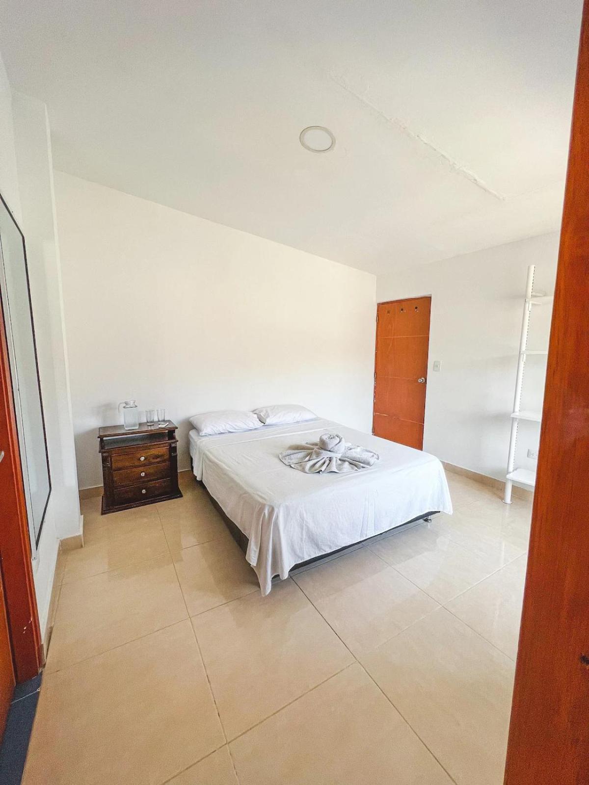 Casa Babel Taganga Pensión *
