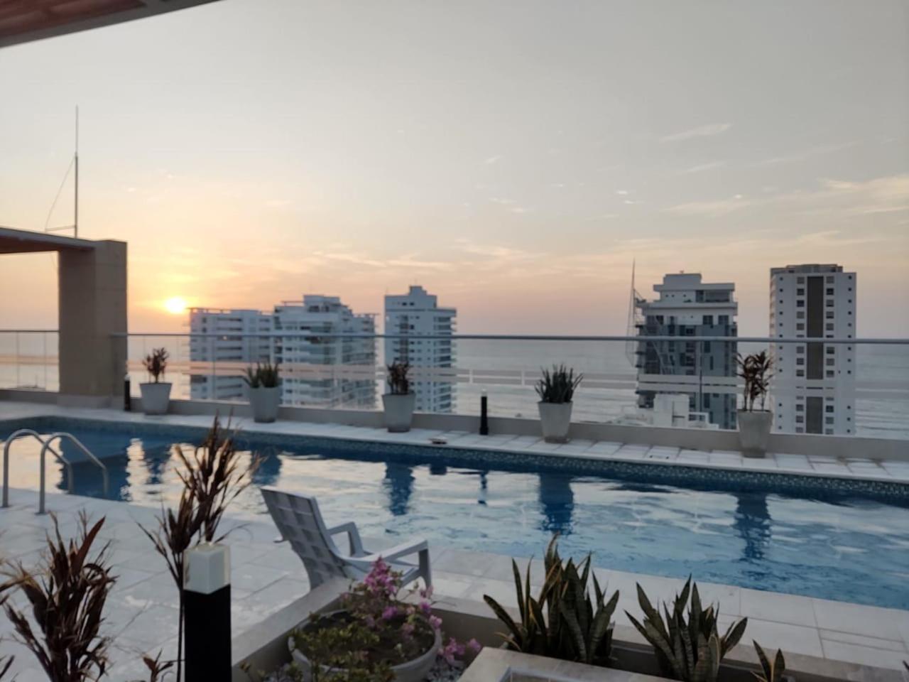 Caribbean Sunset Apartamento Con Balcon Y Vista Al Mar A Solo Pasos De La Playa