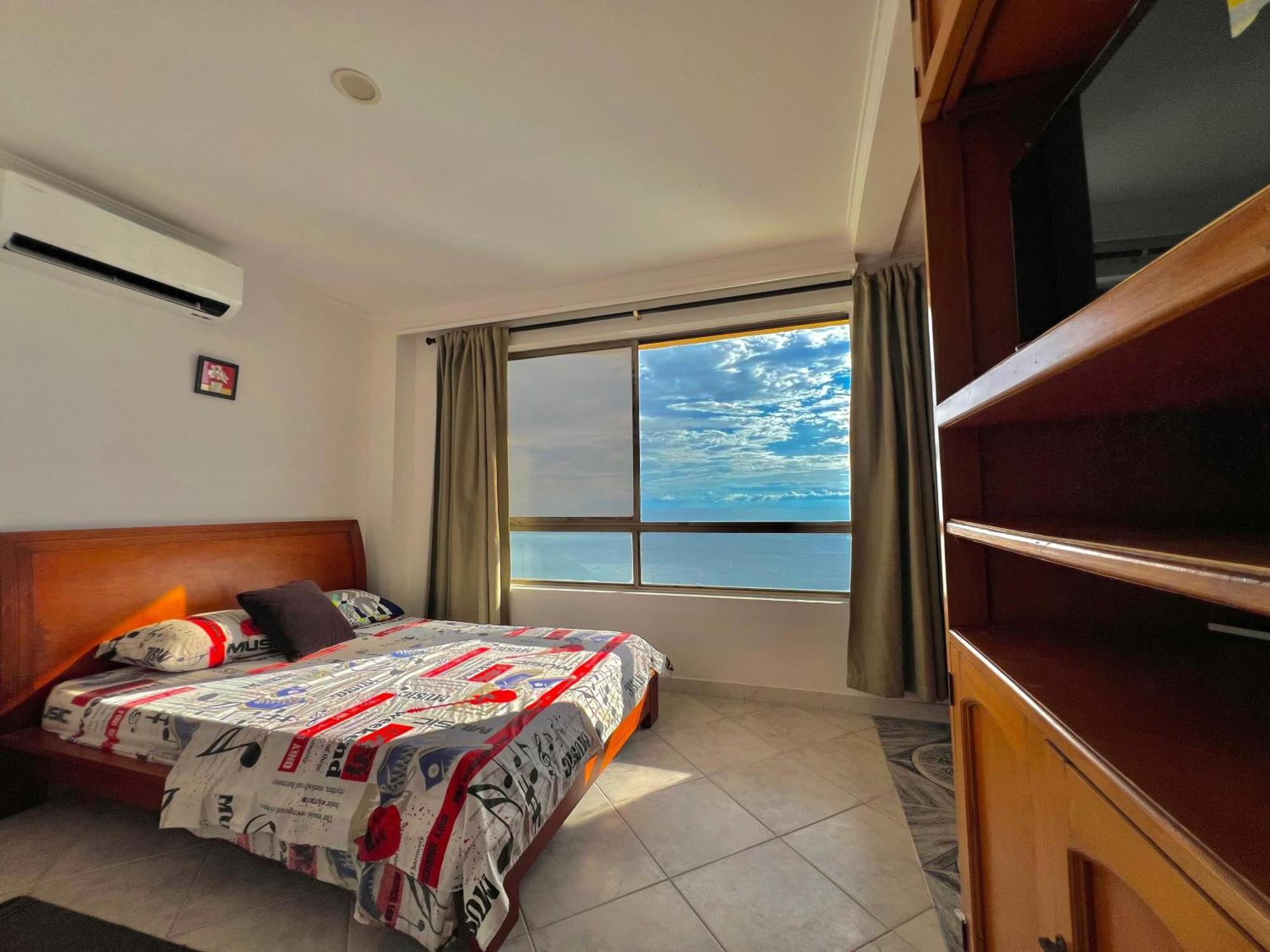 Apartamento En Santa Marta Frente Al Mar *