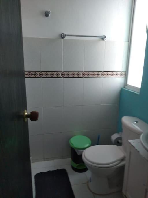 Casa Completa Sin Compartir Privada Con Garaje Gratis Wifi Para Toda Una Familia