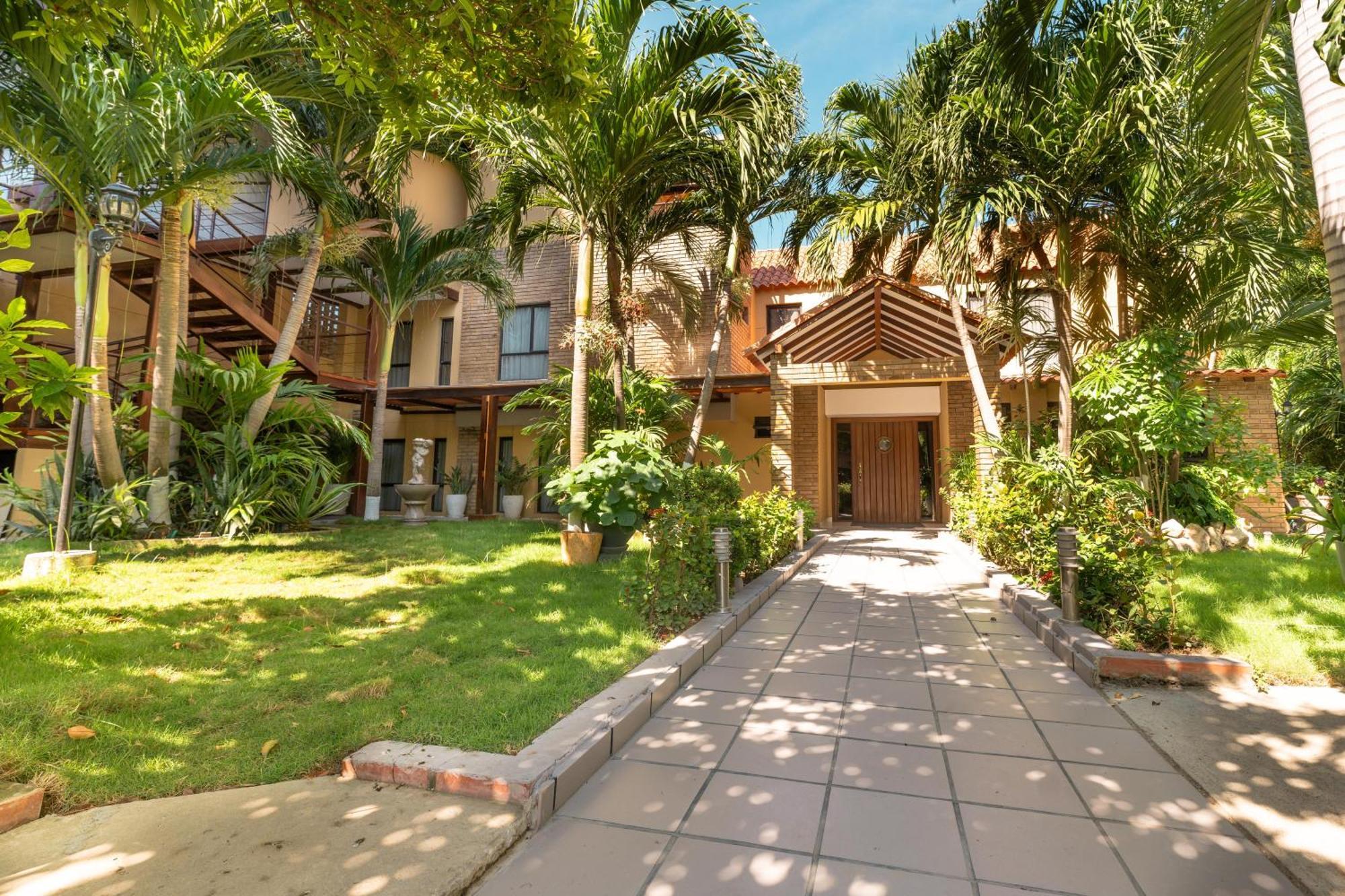 Hotel Casa Verano - Adults Only