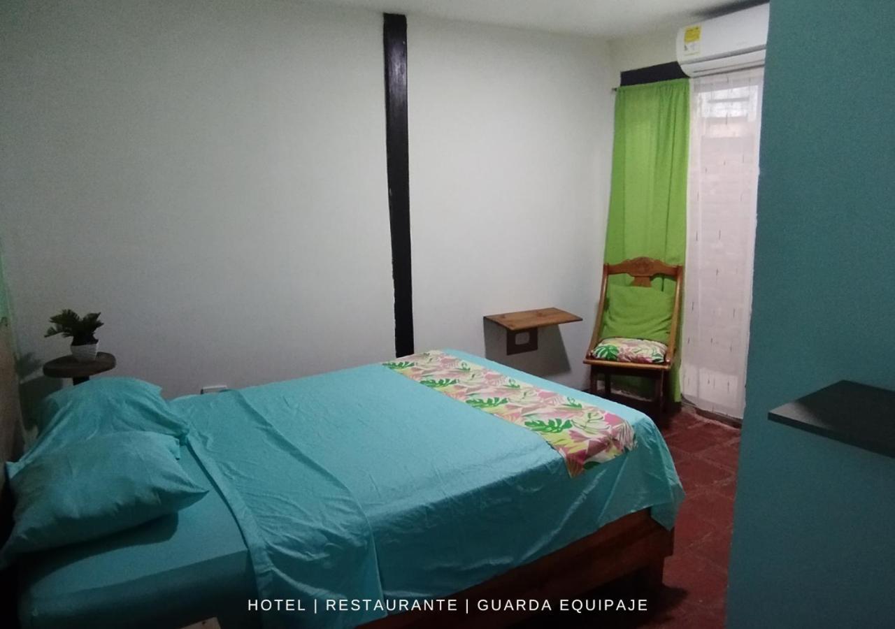 Guest house 4 Manzanas *