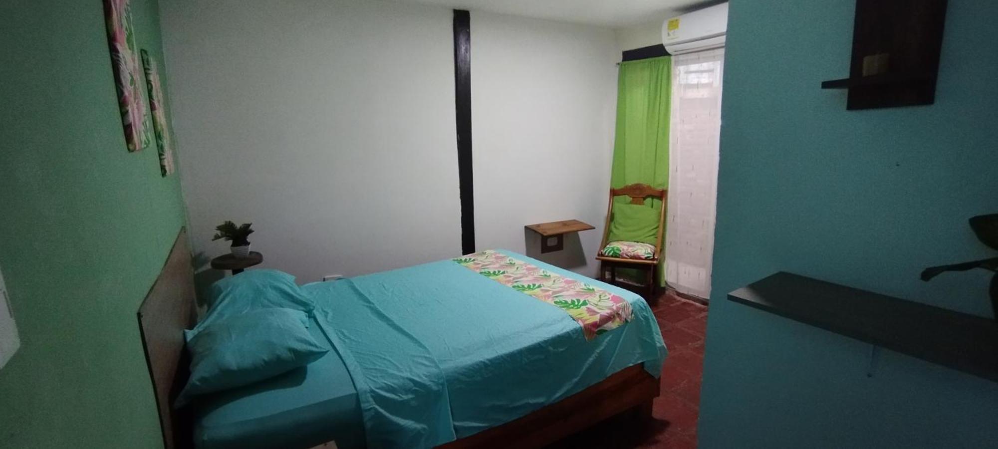 4 Manzanas Guest house