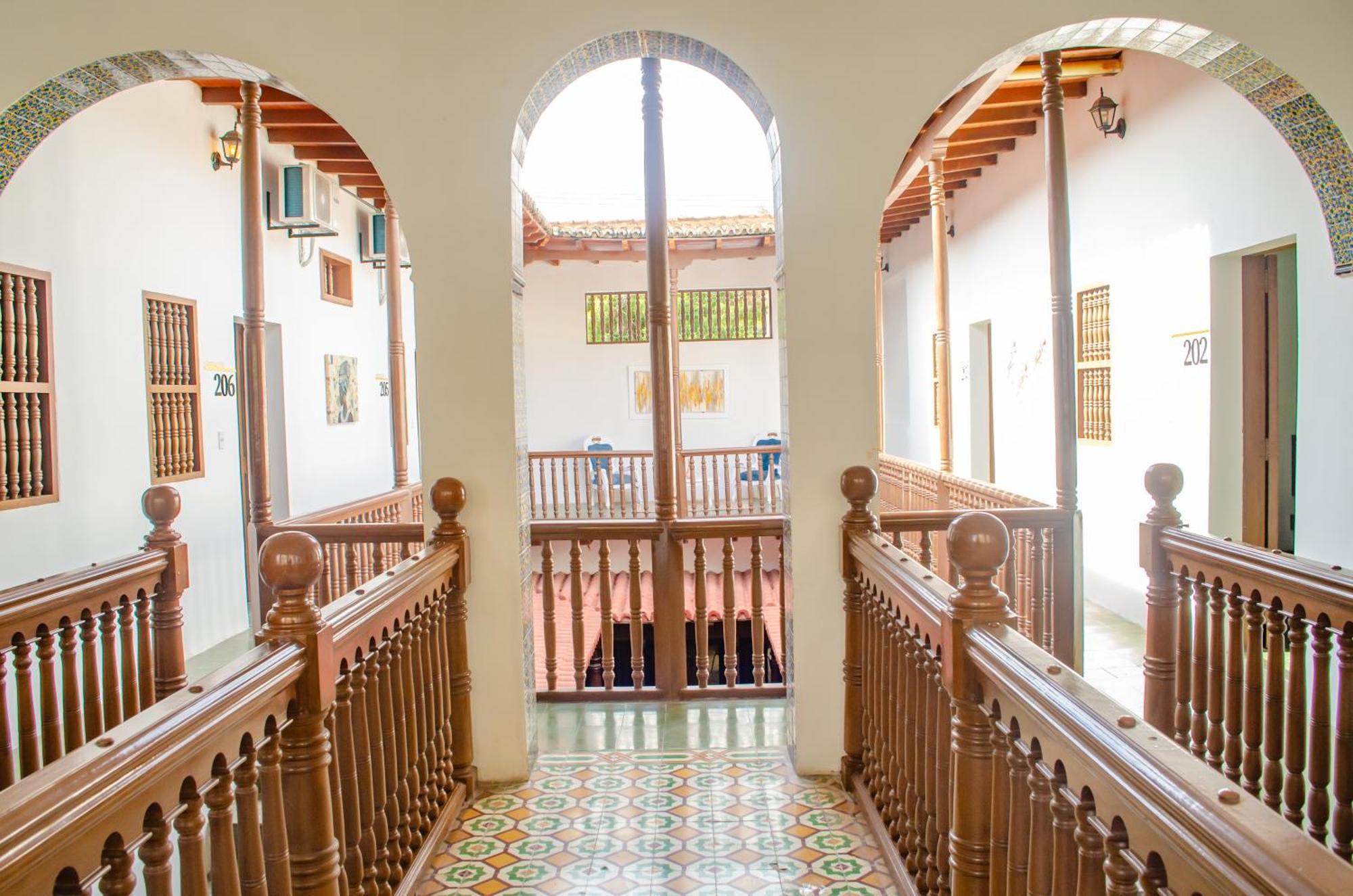 Aw Puertas De La Bahia 3*
