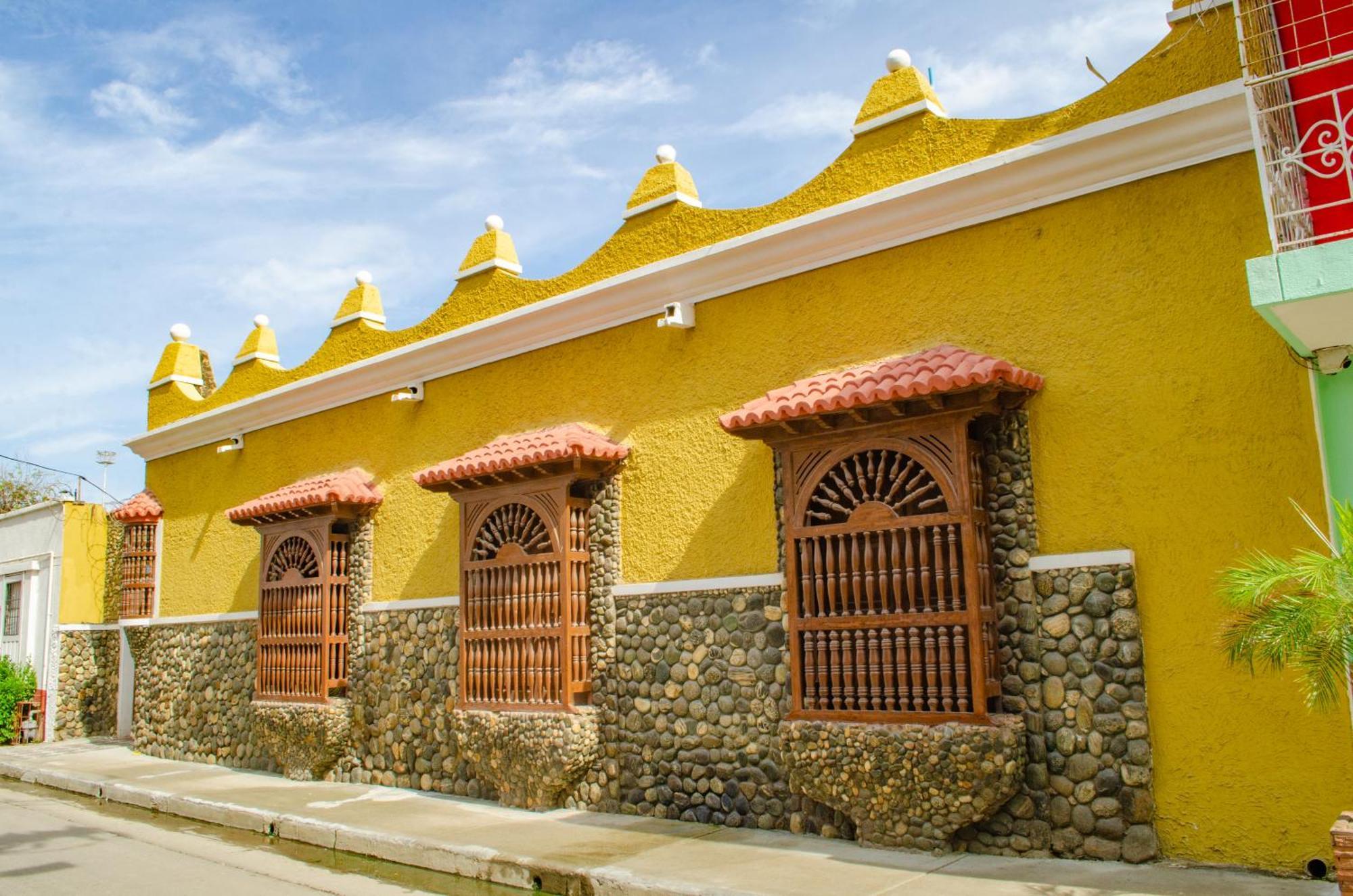 Aw Puertas De La Bahia Santa Marta (Magdalena)
