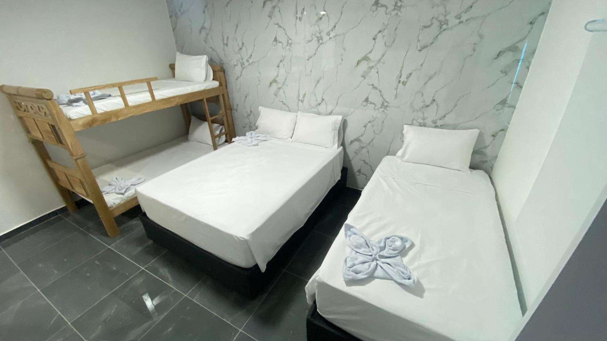 Mall Plaza Hotel