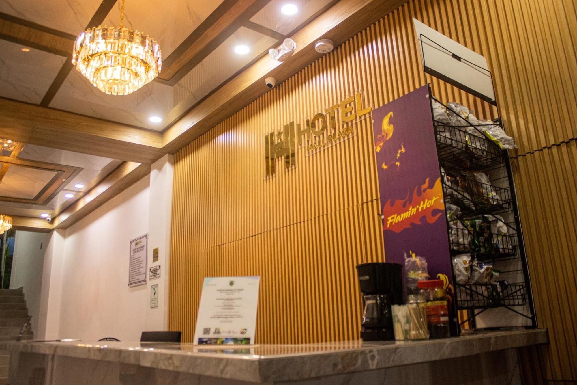 Hotel Mall Plaza