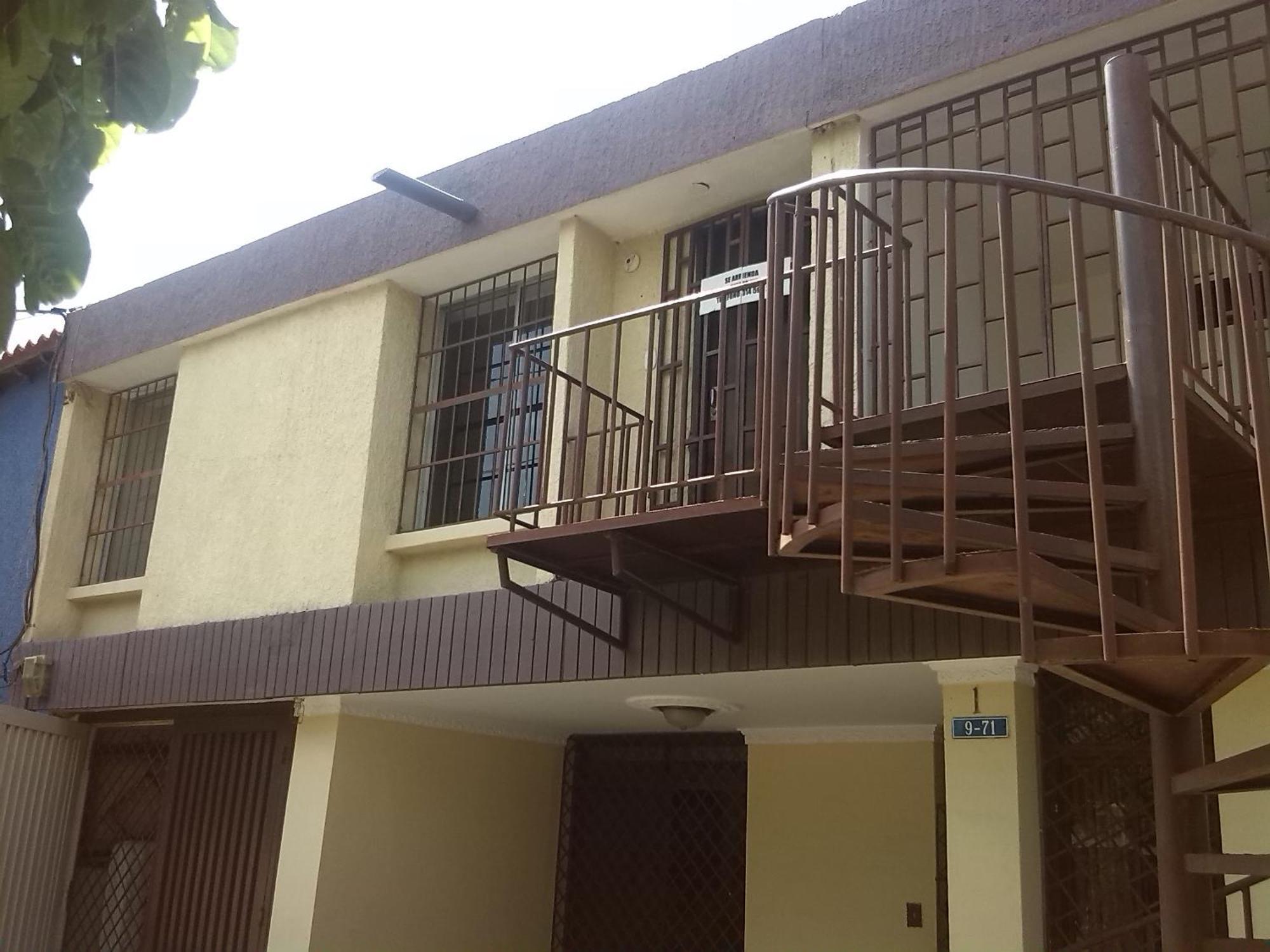 Apartamento Cerca Al Centro Historico, Apartment *