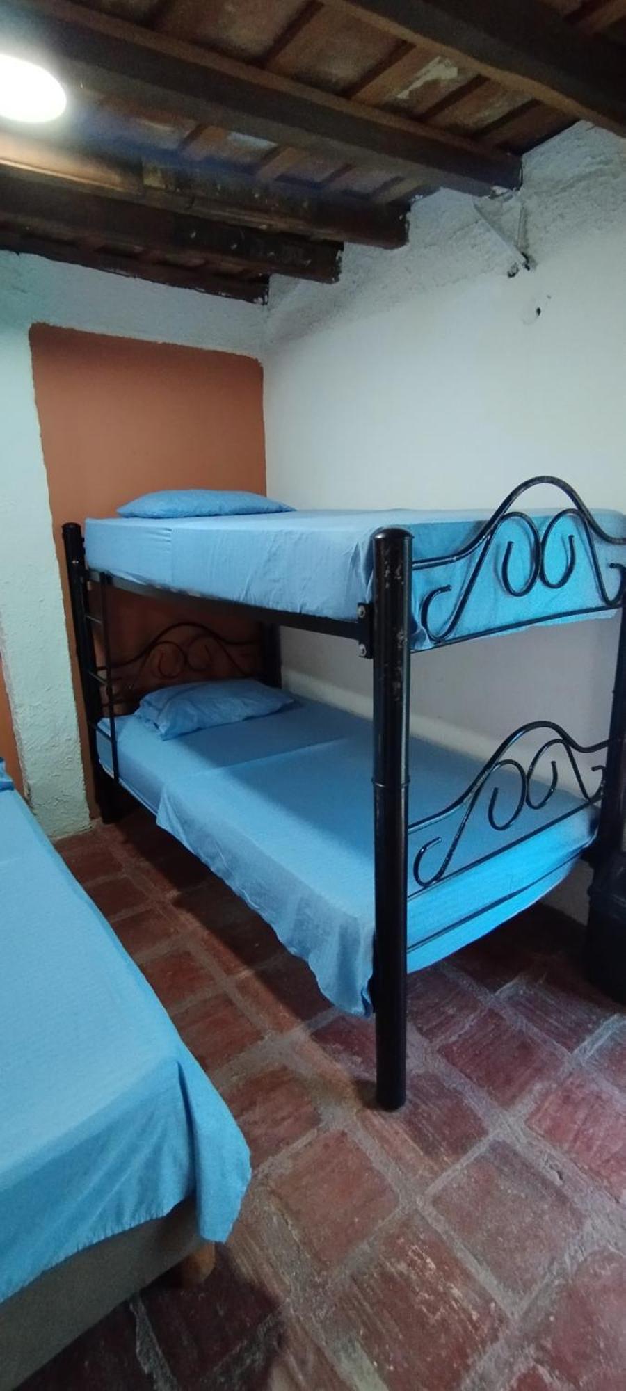 Guest house 4 Manzanas *