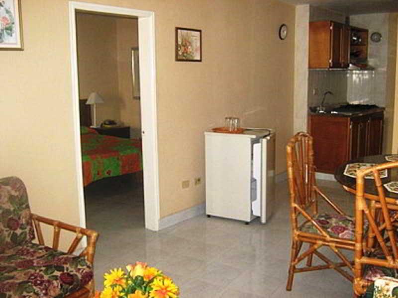 Hotel Betoma 2*