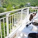 Apartamento En El Rodadero - Cerca A Arrecife Mall